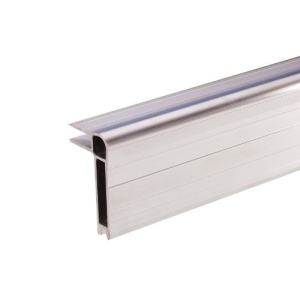 Q6504A  Adam Hall Профиль угловой Easy Case System, алюминий анодированный (кратно 4м)